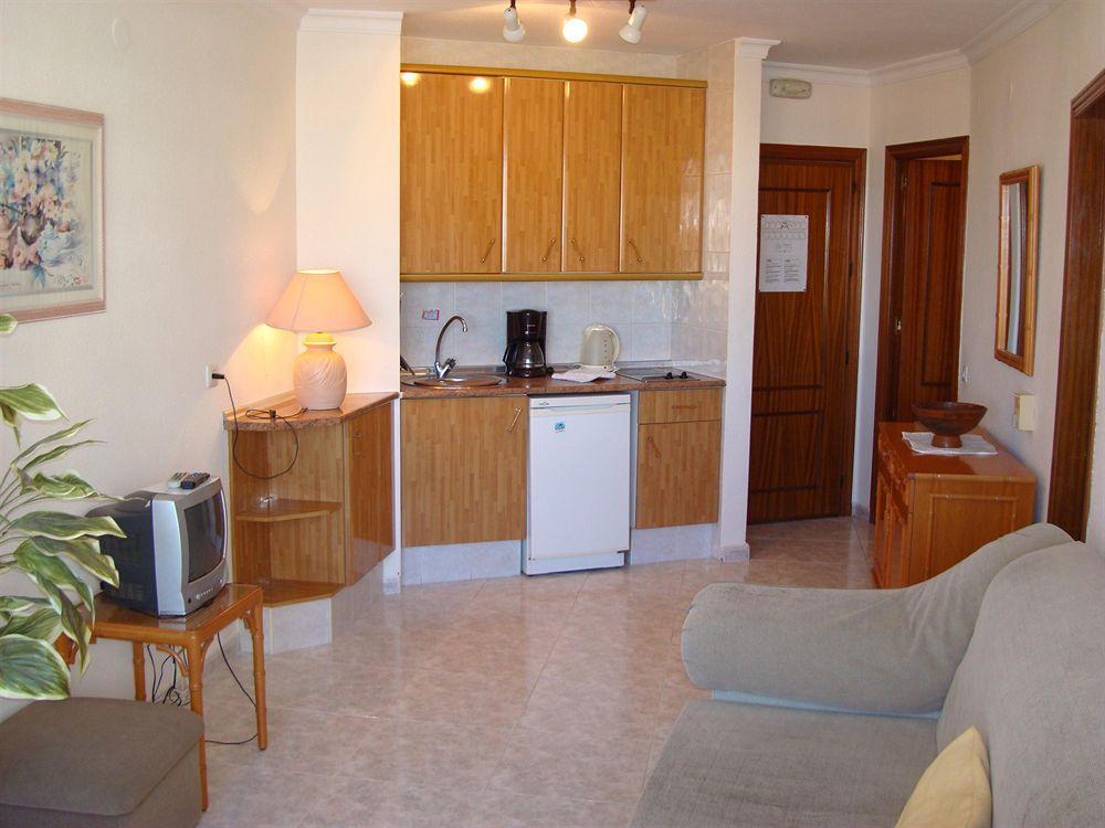 Palm Beach Club Apartamentos Carihuela Torremolinos Exterior photo